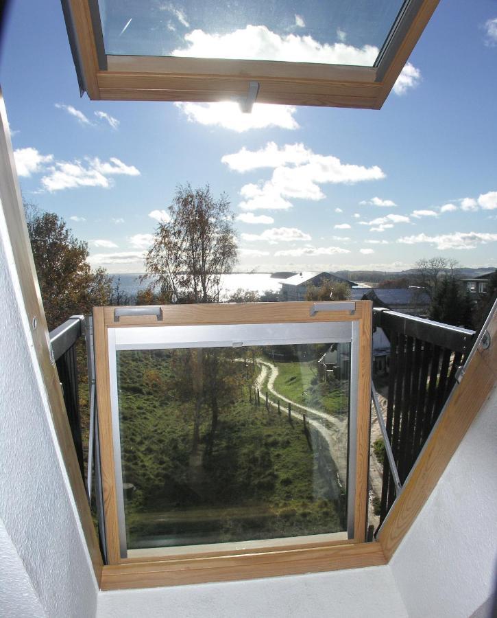Traumblick Und Komfort - Lichtdurchflutete 85 Qm Wohnung Nahe Suedstrand Goehren Inklusive Schwimmbad Und Sauna Im Ahoi Sellin Eksteriør bilde